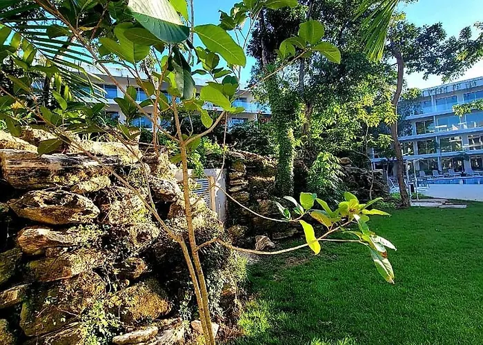 Modern Playacar With Poolside Views & Nature Playa del Carmen